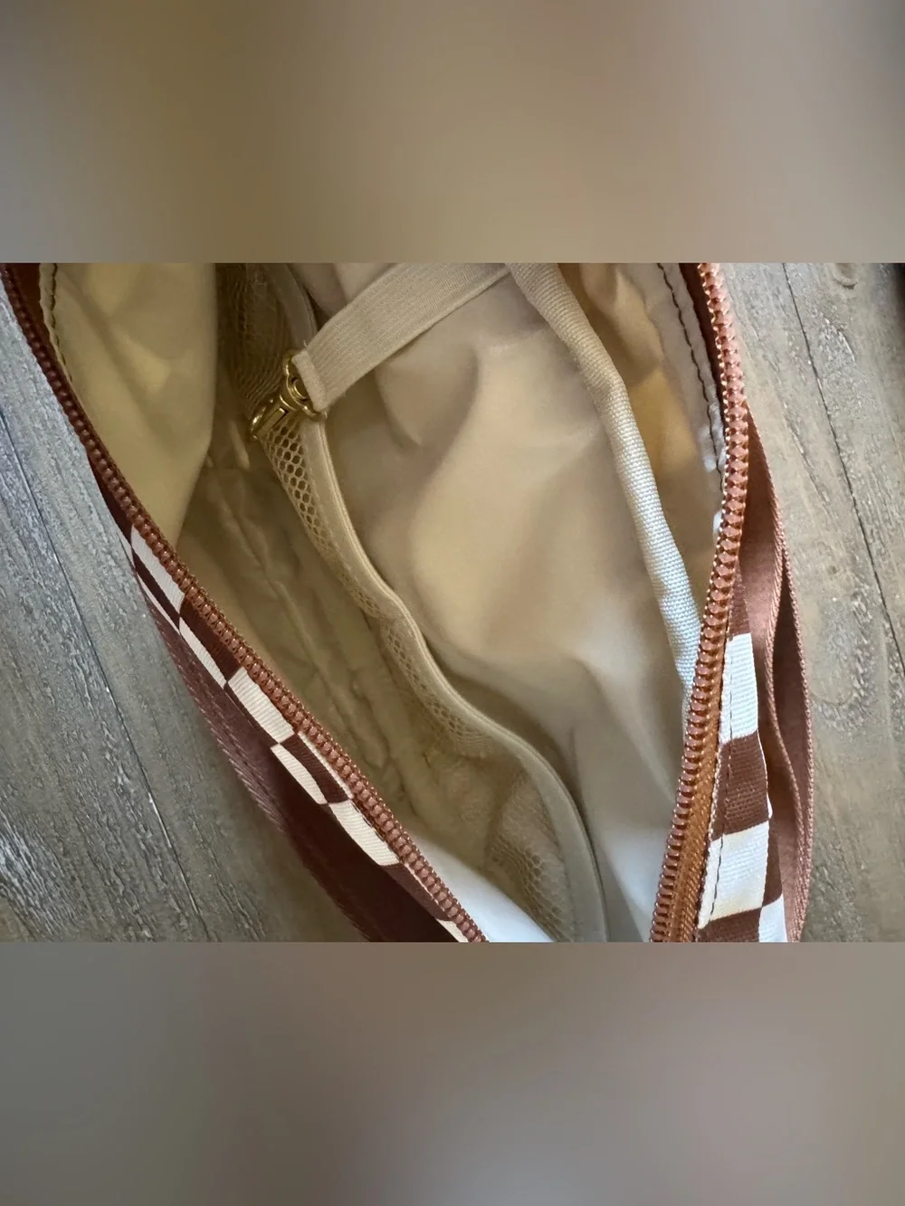 Canvelle Bum Bag - Picture 2 of 3